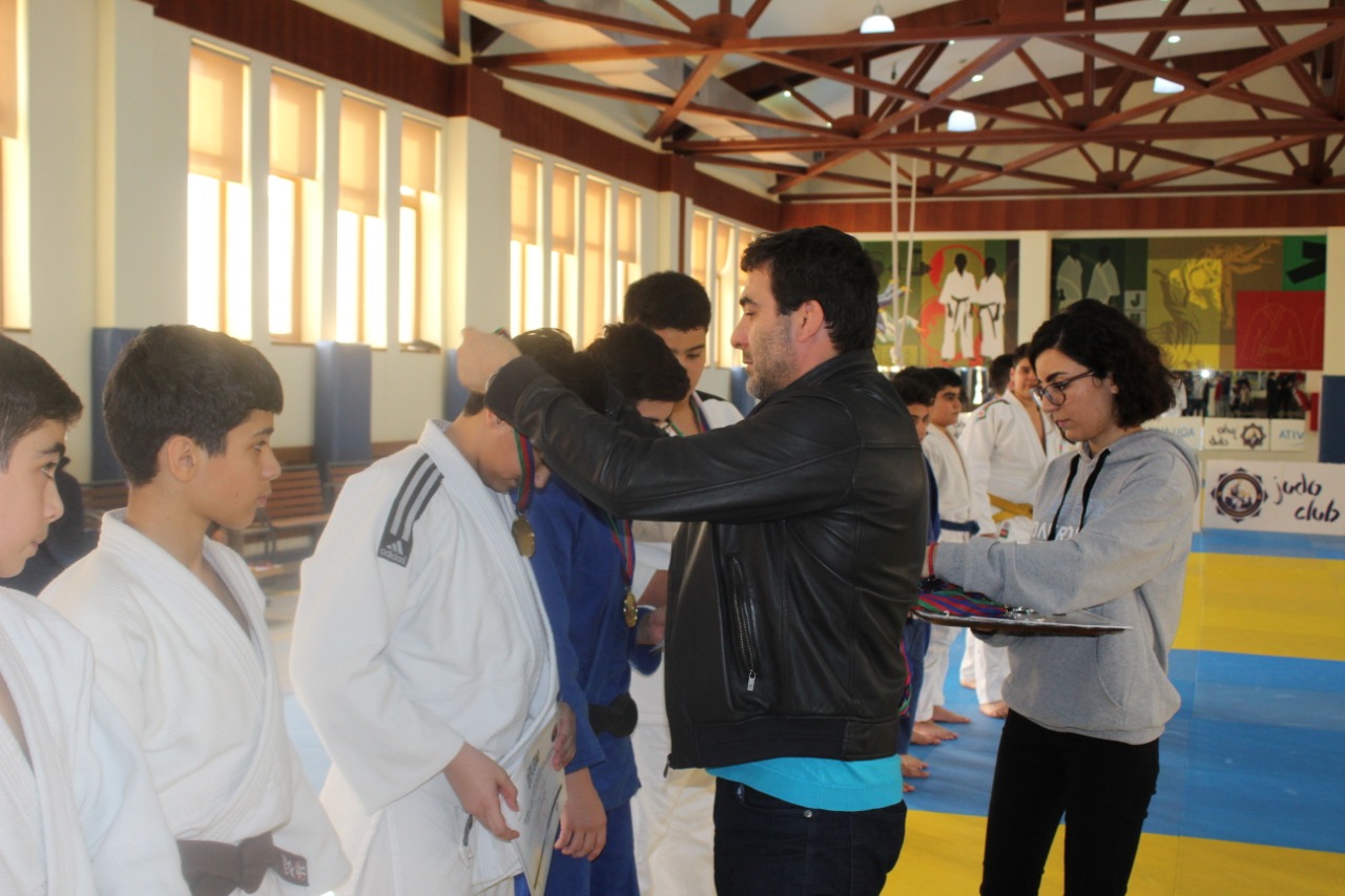 img/posts/judo-club-2012de-umummilli-lider-heyder-eliyevin-anim-gunune-hesr-olunmus-cudo-turniri-kecirilib-2019-12-02-005910/12.jpg