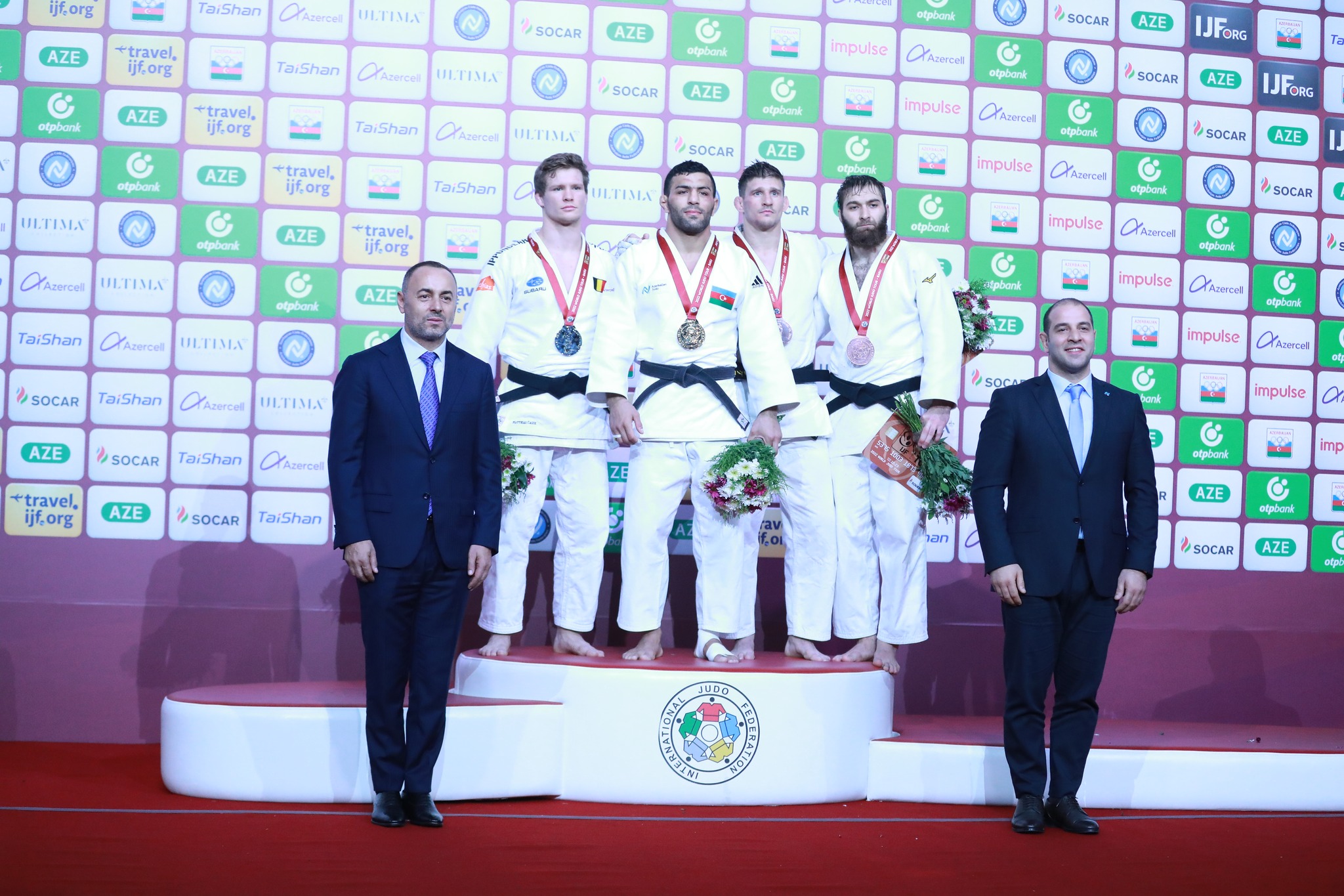 img/posts/judo-club-2012nin-2-uzvu-boyuk-debilqe-turnirinde-qizil-medal-qazandi-2022-11-06-235626/5.jpg