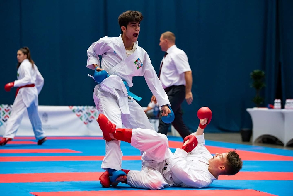 img/posts/judo-club-2012nin-karatecileri-budapestden-3-medalla-qayidirlar-2019-06-27-015237/4.jpg