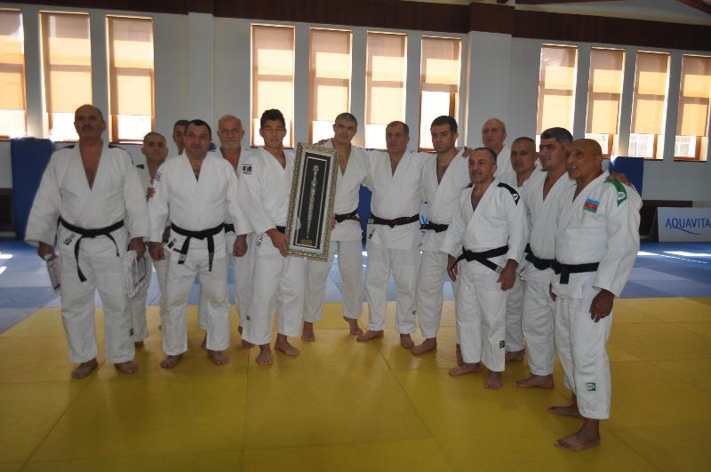 img/posts/samuraylardan-judo-club-2012de-ustad-dersleri-2019-03-26-183123/4.JPG