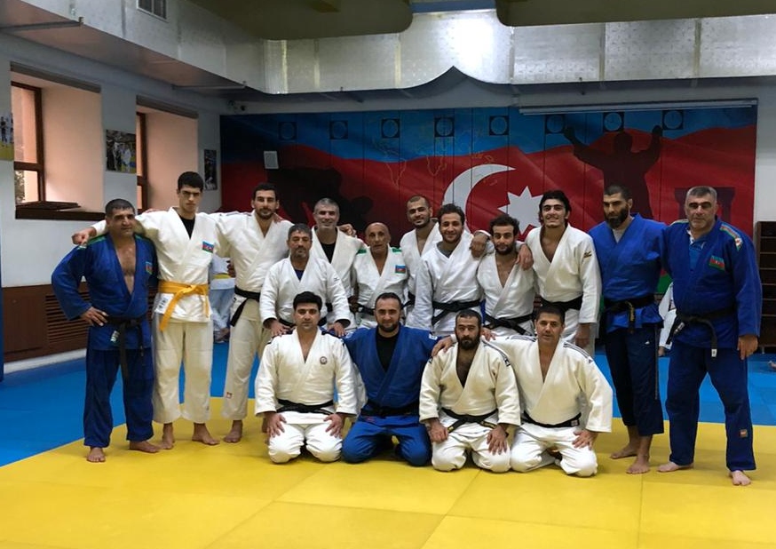img/posts/yigma-komandanin-uzvleri-judo-club-2012de-olublar-2019-09-25-222451/1.jpg